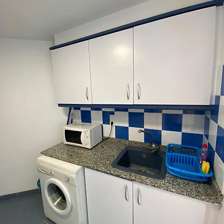 Apartment Columbretes, A 200 Metros De La Playa, Wifi Gratuito, Plaza De Garaje Y Piscina Oropesa del Mar