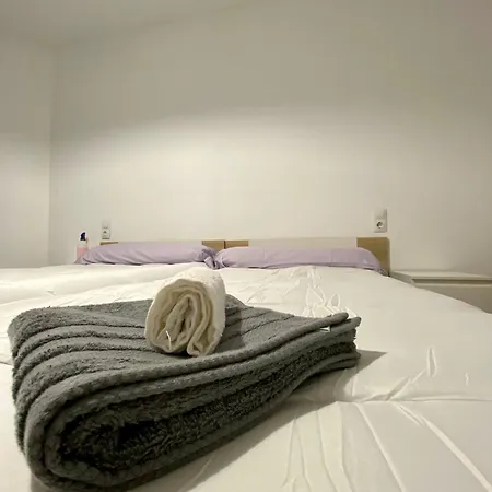 Columbretes, A 200 Metros De La Playa, Wifi Gratuito, Plaza De Garaje Y Piscina